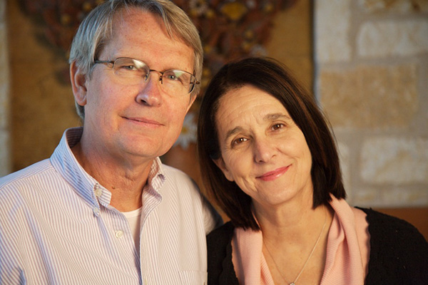 Headshots of Jim and Roselind Hejl - Experienced Austin Realtors