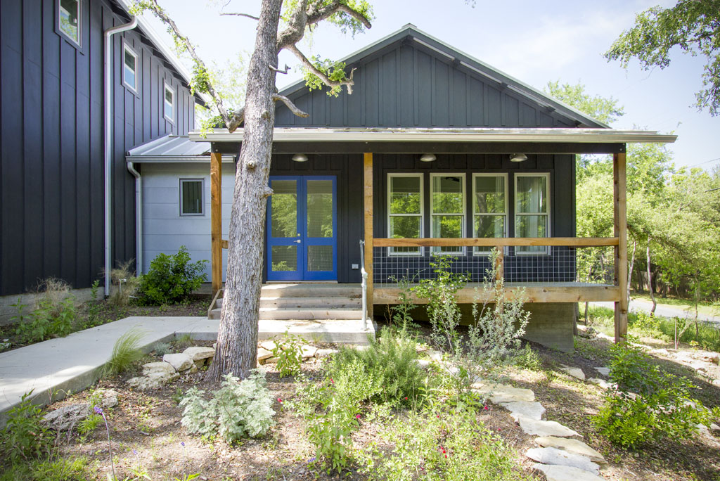Austin Lake Hills Lease - A contemporary farmhouse style home in the Eanes ISD.